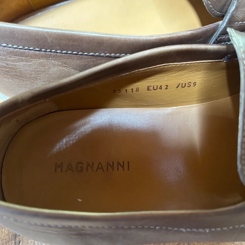 Magnanni Mens‎ Brown Leather Slip On Casual Dress Shoes Loafers Size 9
